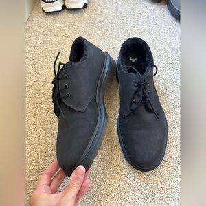 Black Women's Lace-Up Shoes
